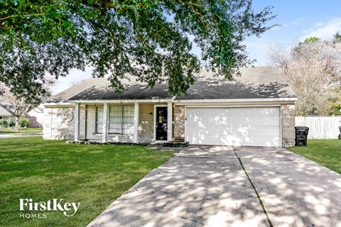 17914 Holly Forest Drive 3 Beds Apartment for Rent