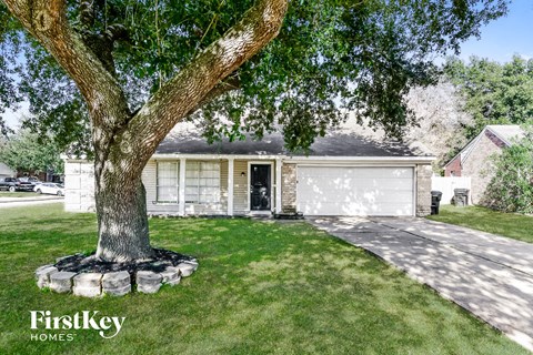17914 Holly Forest Drive 3 Beds Apartment for Rent
