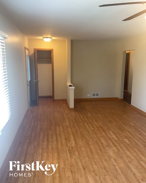 1802 Evergreen Rd 4 Beds Apartment for Rent
