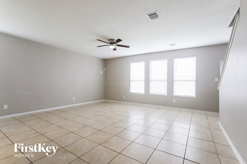 1826 Sun Point Court 4 Beds Apartment for Rent