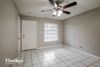 1850 NW 47th Ave 3 Beds House for Rent - Photo Gallery 10