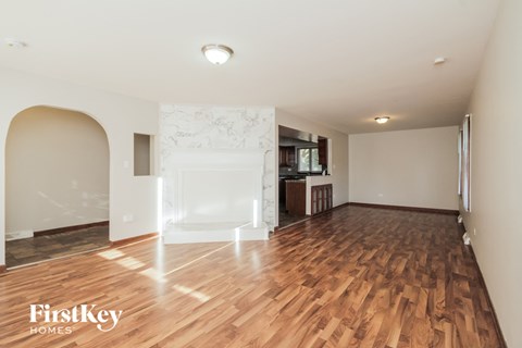 18519 Carriage Ln 3 Beds Apartment for Rent