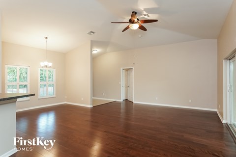 18521 Olive Rd 3 Beds Apartment for Rent