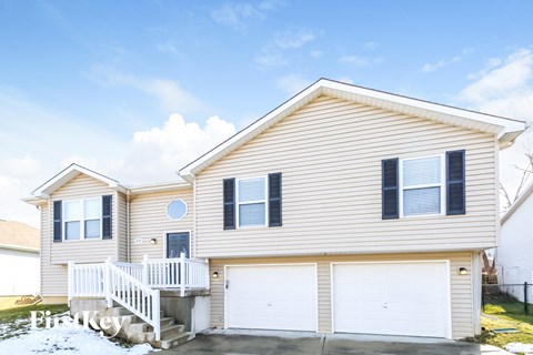 1907 NW 79Th Ter 3 Beds Apartment for Rent