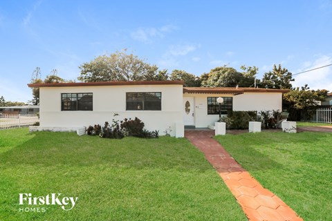 19100 NW 12Th Ave 3 Beds Apartment for Rent
