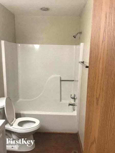 1917 Joanna Ave 3 Beds House for Rent - Photo Gallery 8