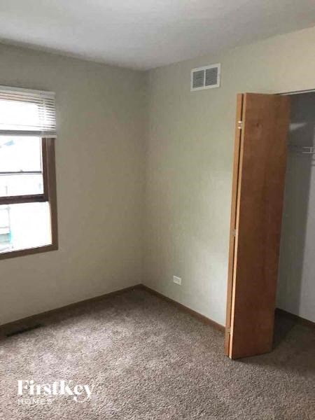 1917 Joanna Ave 3 Beds House for Rent - Photo Gallery 6