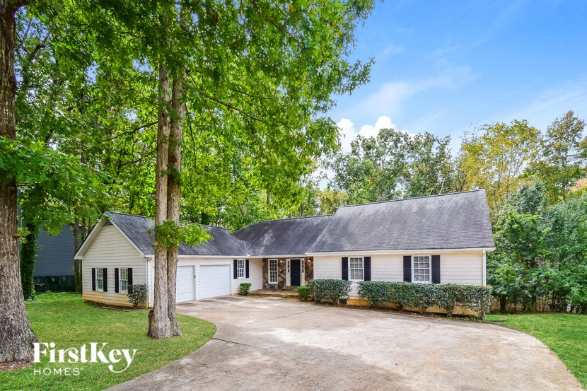 1930 Fernwood Drive 4 Beds House for Rent - Photo Gallery 1