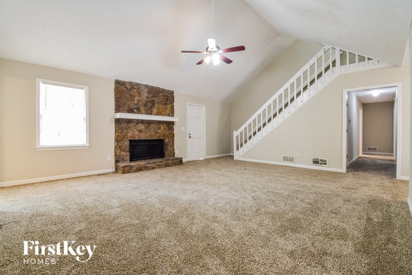 1930 Fernwood Drive 4 Beds House for Rent - Photo Gallery 3