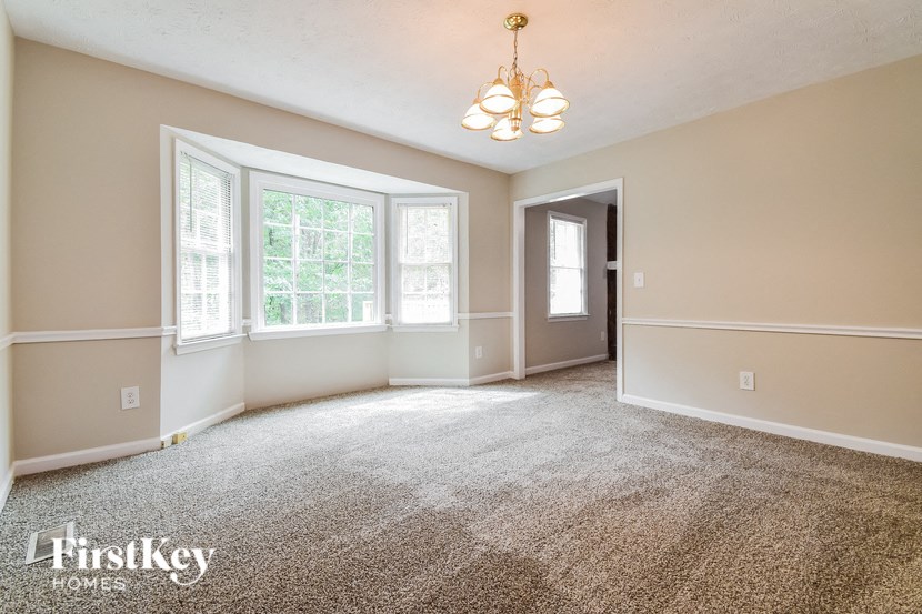 1930 Fernwood Drive 4 Beds House for Rent - Photo Gallery 5