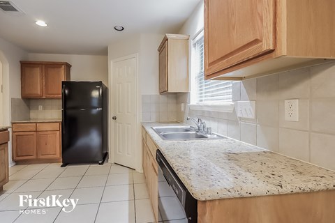 19323 Mission Cove Ln 4 Beds Apartment for Rent