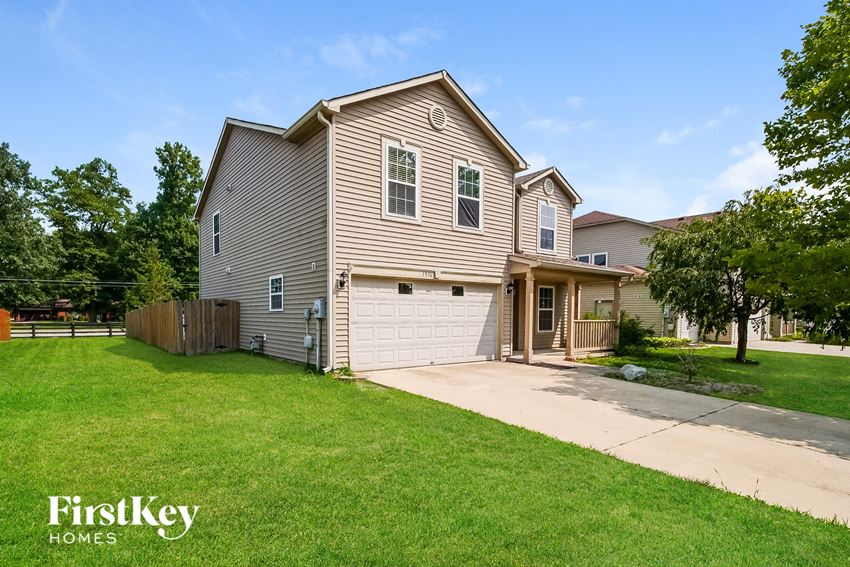 1976 Breakwater Drive Greenfield, IN 46140
