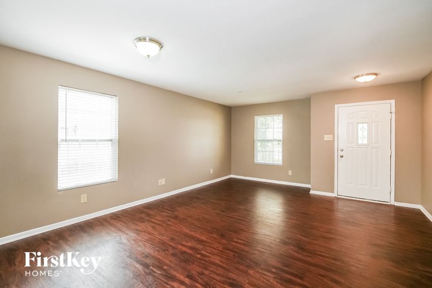 1976 Breakwater Drive Greenfield, IN 46140