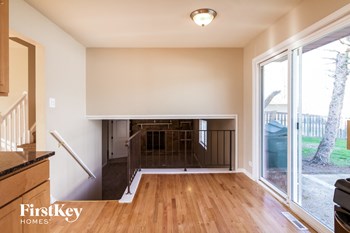 19809 Brook Ave 3 Beds House for Rent - Photo Gallery 4