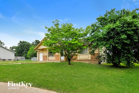 2009 Monks Hollow 3 Beds Apartment for Rent