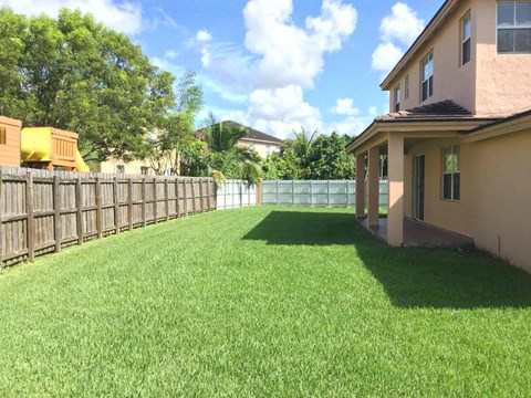 20365 Sw 129 Ave/Drive 5 Beds Apartment for Rent