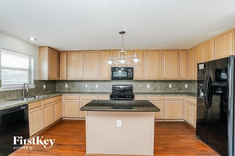 20539 Cypress Gully Drive 4 Beds Apartment for Rent