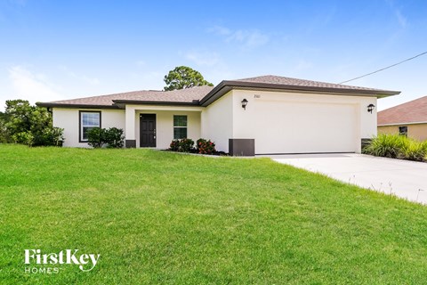 2101 NW 10Th Terrace 3 Beds Apartment for Rent