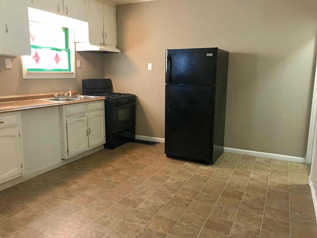 2112 Lexa 3 Beds House for Rent - Photo Gallery 11