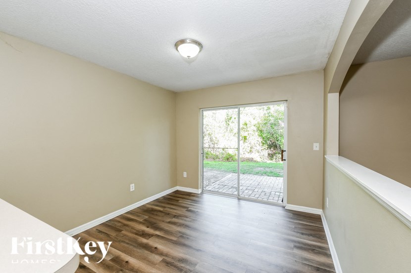 2129 Stone Abbey Boulevard #3 3 Beds House for Rent - Photo Gallery 5