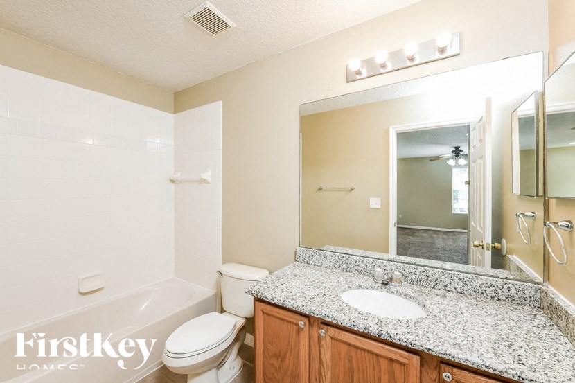 2129 Stone Abbey Boulevard #3 3 Beds House for Rent - Photo Gallery 13