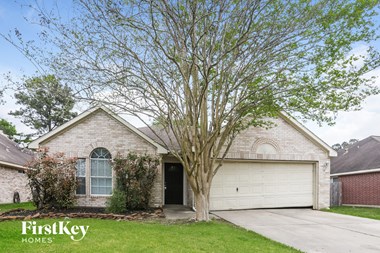 21557 Maddux Dr 3 Beds Apartment for Rent