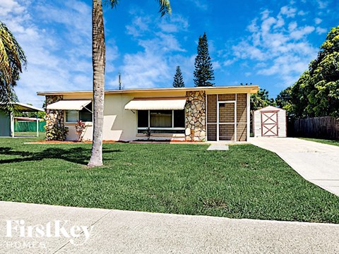 22162 Belinda Ave 2 Beds Apartment for Rent