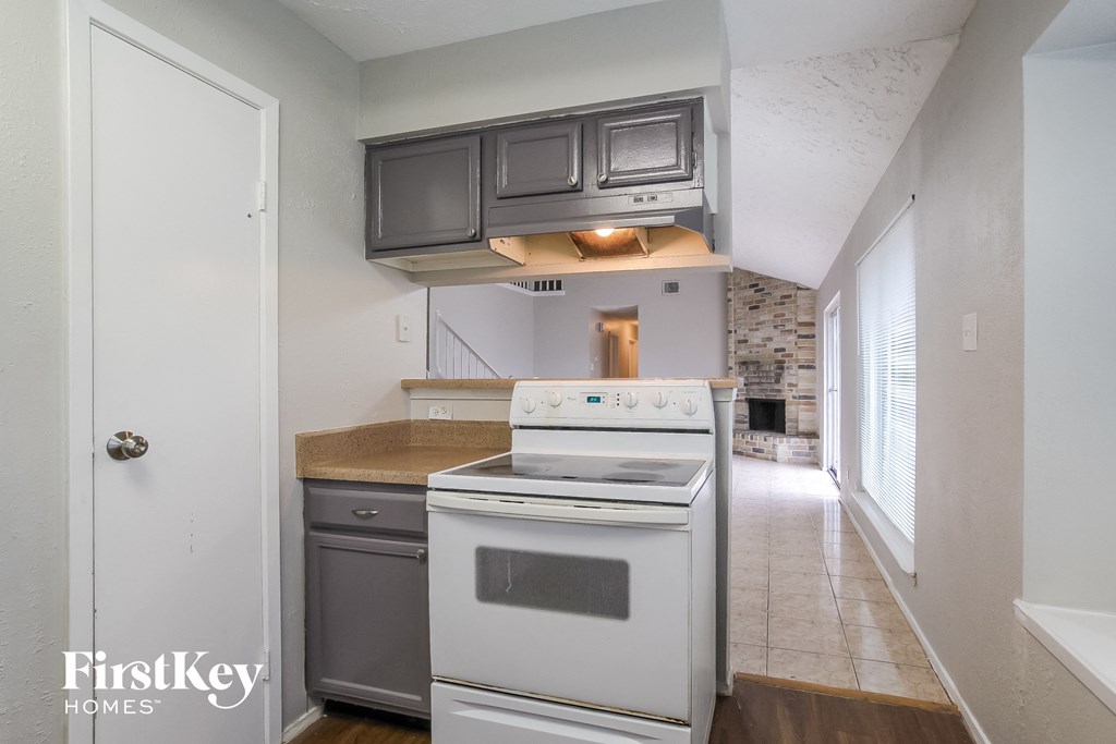 22219 Diane Dr 4 Beds House for Rent - Photo Gallery 5