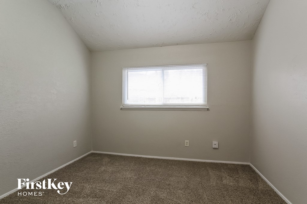 22219 Diane Dr 4 Beds House for Rent - Photo Gallery 12