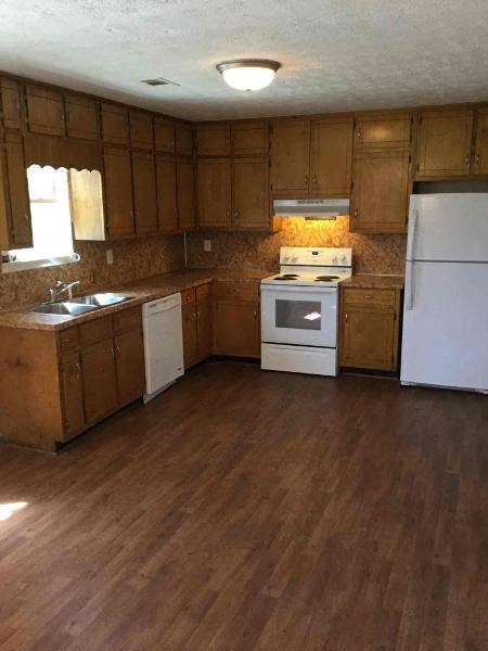 2235 Clinchfield Court 3 Beds Apartment for Rent