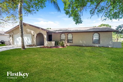 2250 Fallon Blvd NE 3 Beds Apartment for Rent