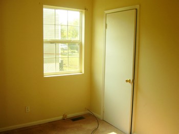 515 South Harrison 2 Beds House for Rent - Photo Gallery 4