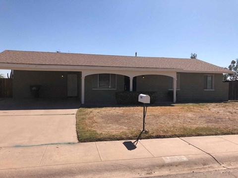 2319 W WOOD Dr 4 Beds Apartment for Rent