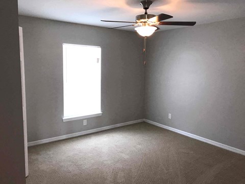 2321 NW 9Th Ave 4 Beds Apartment for Rent