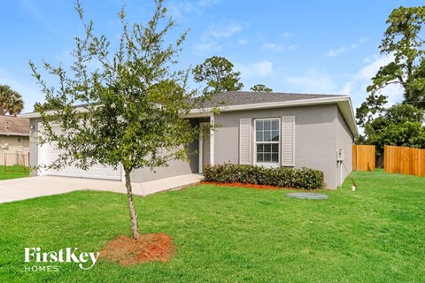 2346 SW Abalon Circle 4 Beds Apartment for Rent