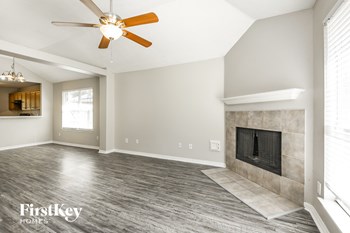 24019 THISTLEGATE CT 3 Beds House for Rent - Photo Gallery 3