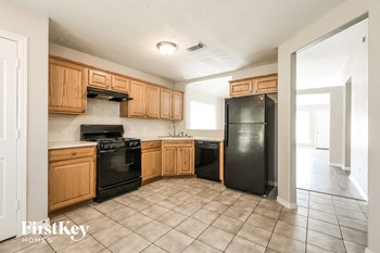 24019 THISTLEGATE CT 3 Beds House for Rent - Photo Gallery 5