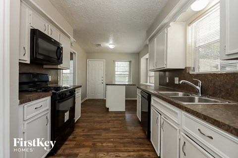24023 Spring Mill Lane 4 Beds Apartment for Rent