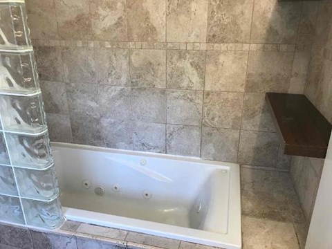 2422 South Hairston Road 3 Beds Apartment for Rent