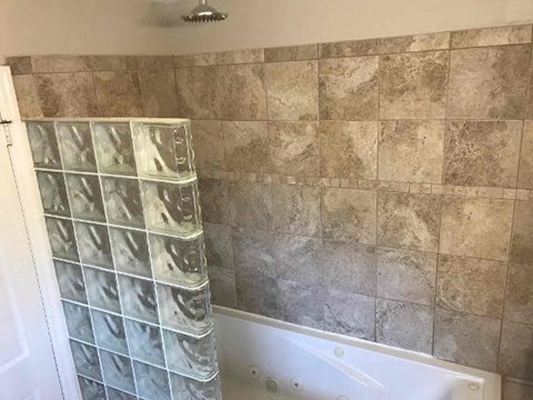 2422 South Hairston Road 3 Beds Apartment for Rent