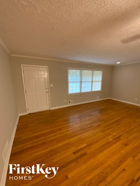 2427 Park Ave 3 Beds Apartment for Rent