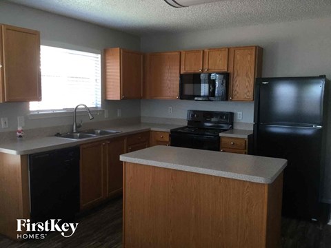 2434 Meadowgate Lane 3 Beds Apartment for Rent