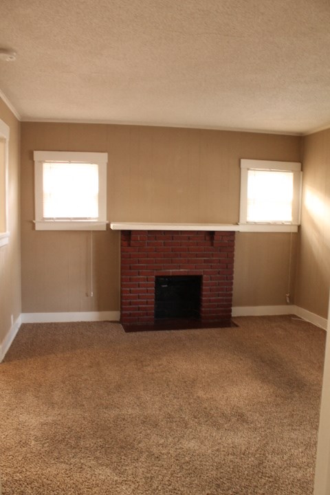 2507 Quincy St. 2 Beds Apartment for Rent