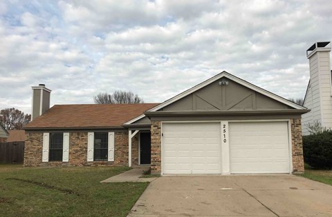 2510 Bentley Drive 4 Beds Apartment for Rent