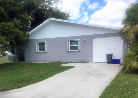 2561 SE Jackson St 3 Beds Apartment for Rent