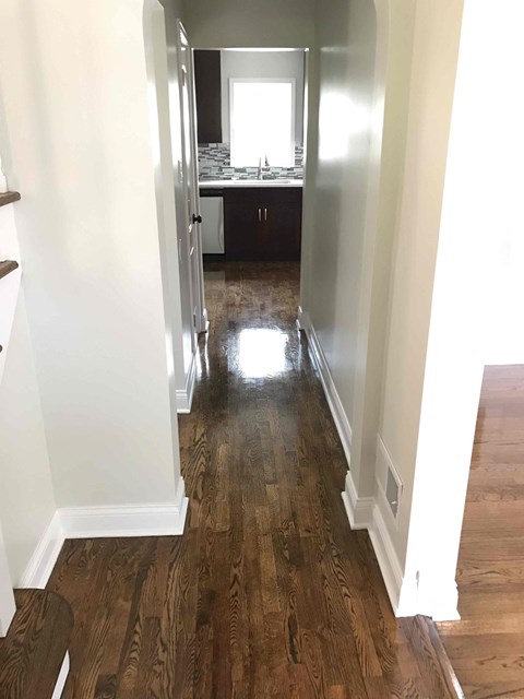 2607 W 81St St 5 Beds Apartment for Rent