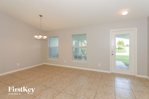 2616 NW 1St Pl 4 Beds Apartment for Rent