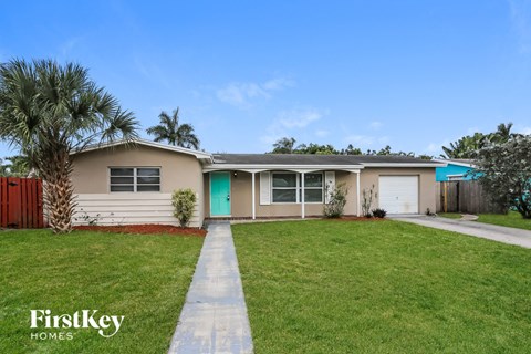 2720 SW 18Th Street 3 Beds Apartment for Rent
