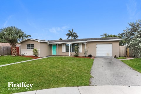 2720 SW 18Th Street 3 Beds Apartment for Rent
