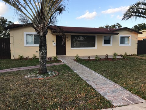 2751 NW 209 Terrace 4 Beds Apartment for Rent